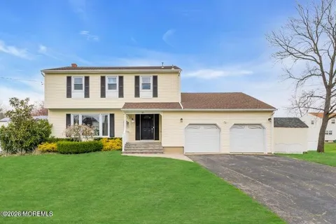 19 Fieldstone Lane