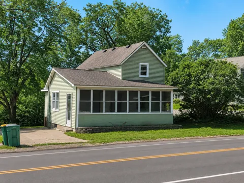 1362 Main Street