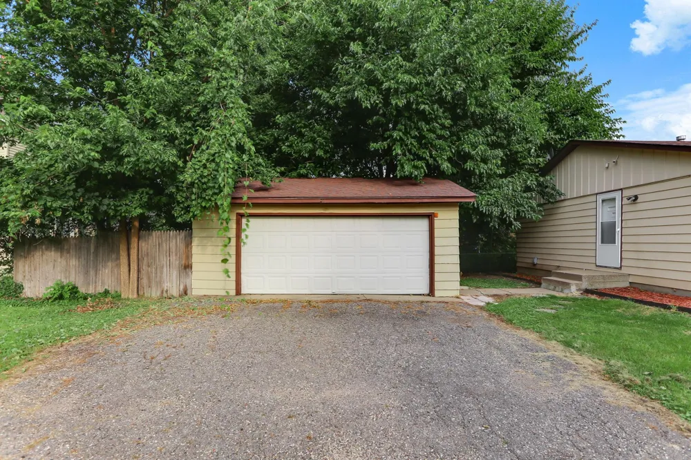 2304 Sheridan Avenue Minneapolis, MN 55411