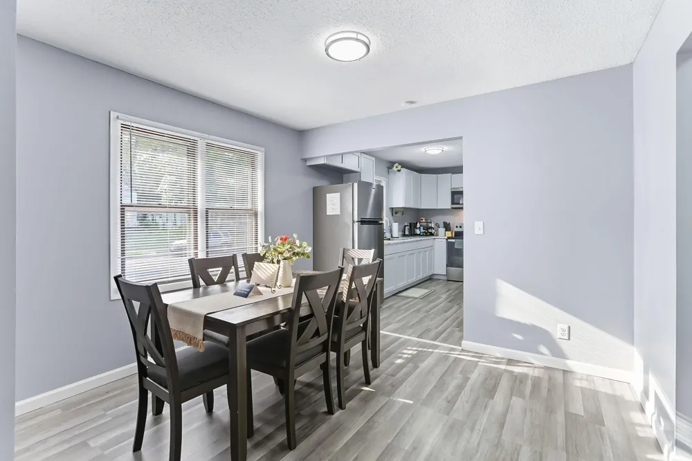 2304 Sheridan Avenue Minneapolis, MN 55411