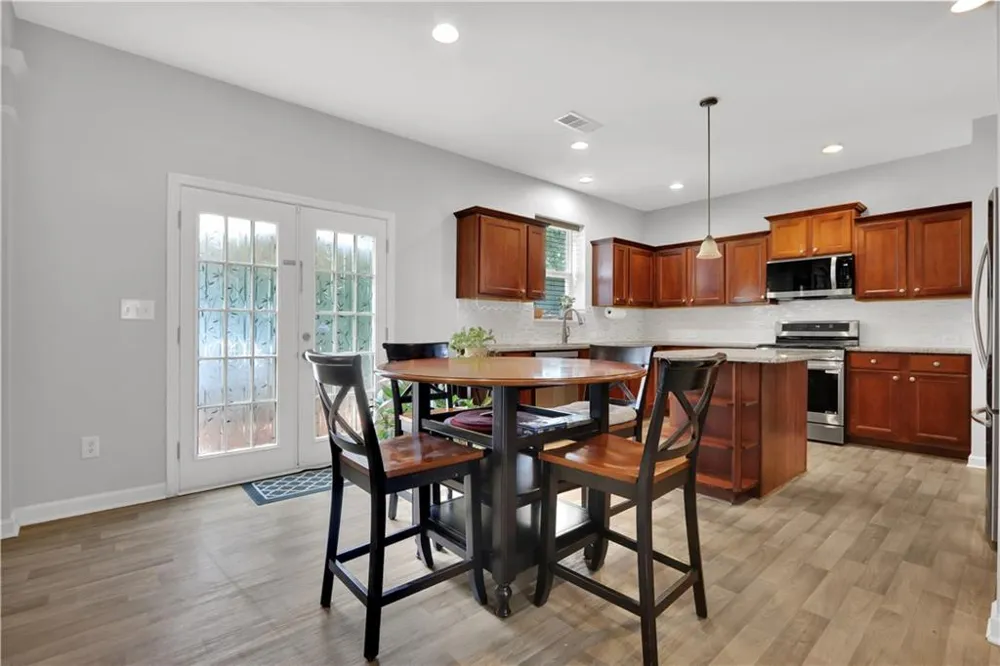 660 Simonton Crest Drive Lawrenceville, GA 30045