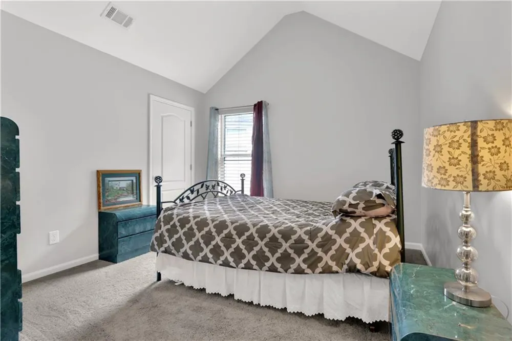 660 Simonton Crest Drive Lawrenceville, GA 30045