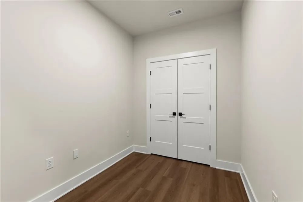 2648 Sandy Plains Road #422 Marietta, GA 30066