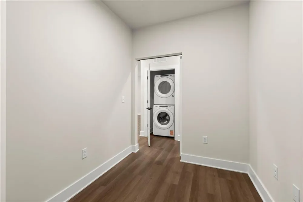 2648 Sandy Plains Road #422 Marietta, GA 30066