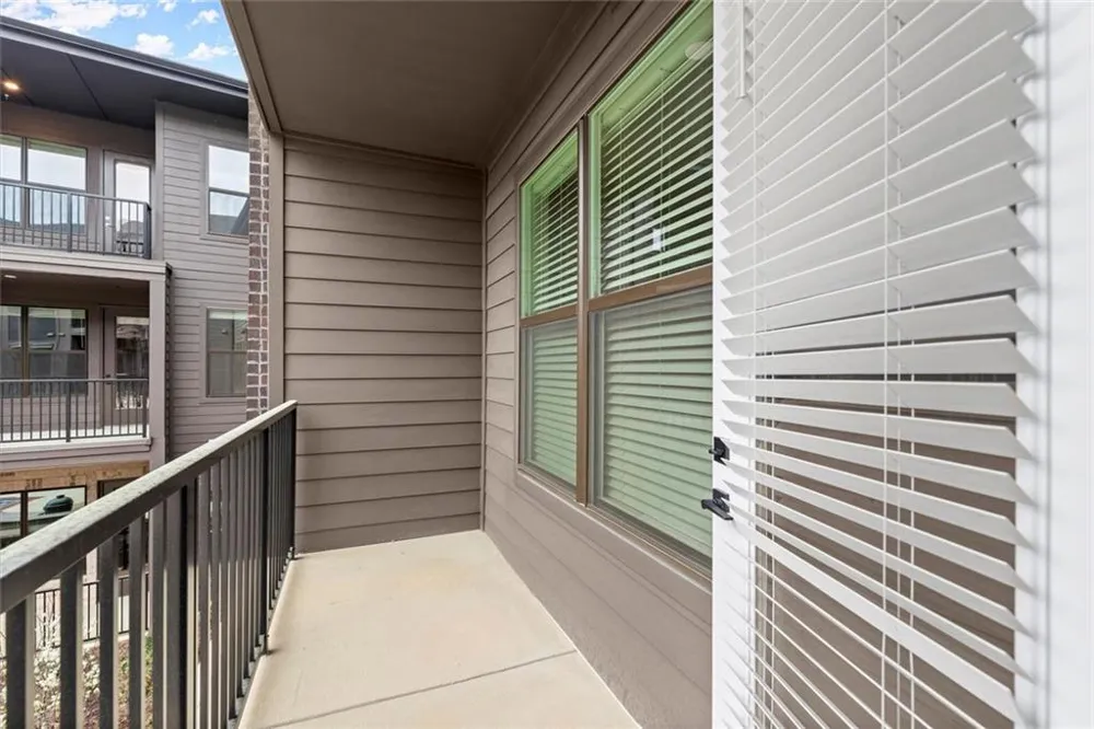2648 Sandy Plains Road #422 Marietta, GA 30066