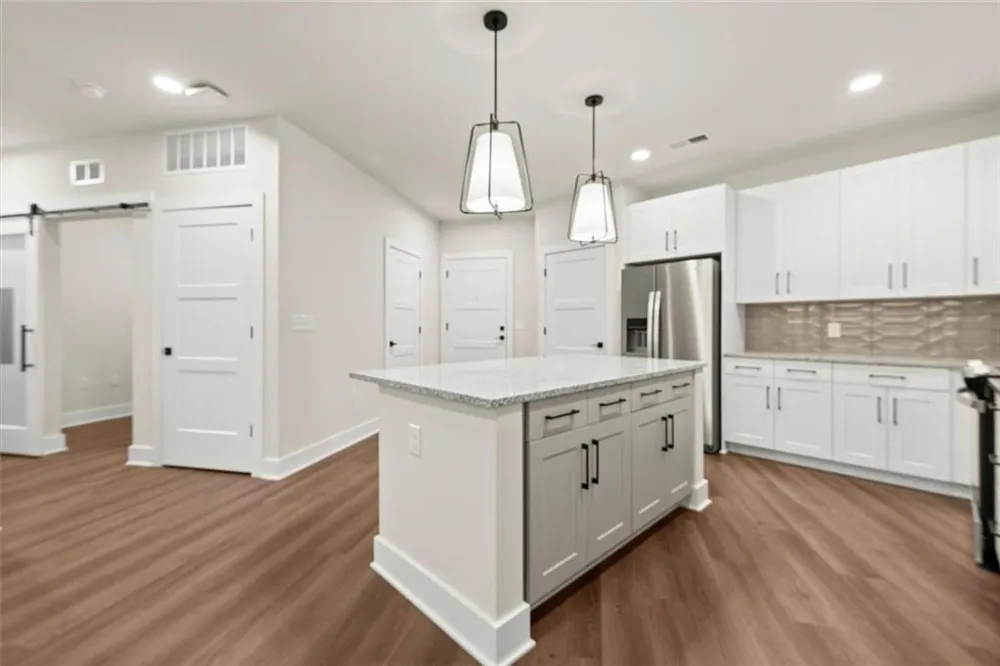 2648 Sandy Plains Road #422 Marietta, GA 30066