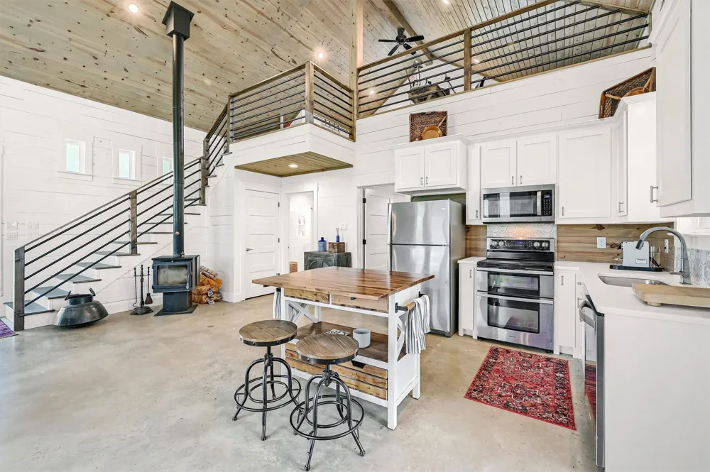 5235 Fm 1752 S Whitewright, TX 75491