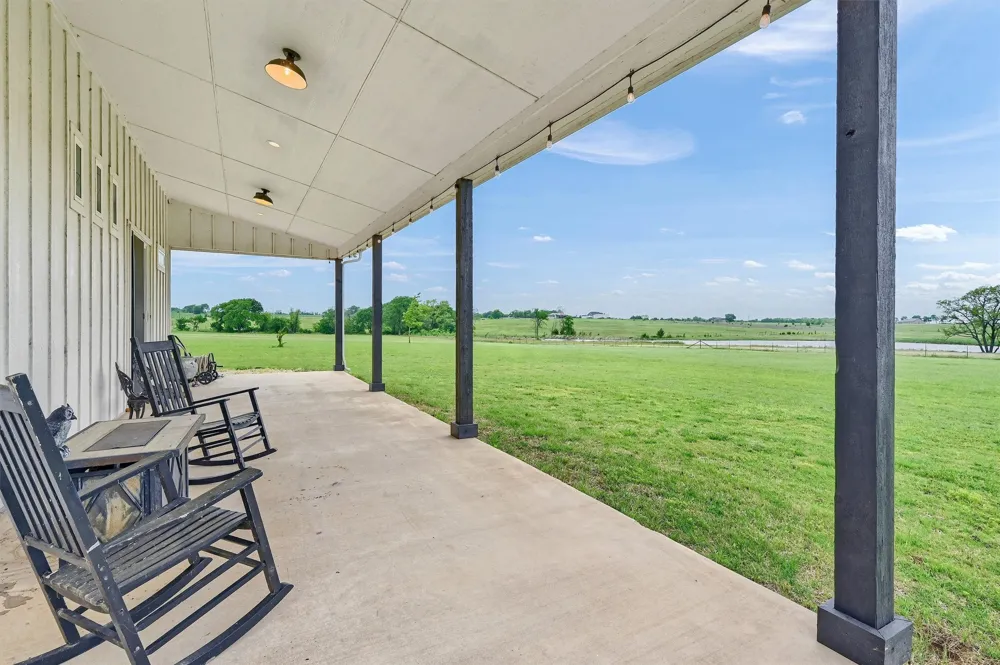 5235 Fm 1752 S Whitewright, TX 75491