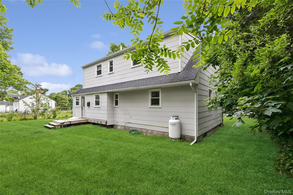 111 Miller Road Southampton, NY 11968