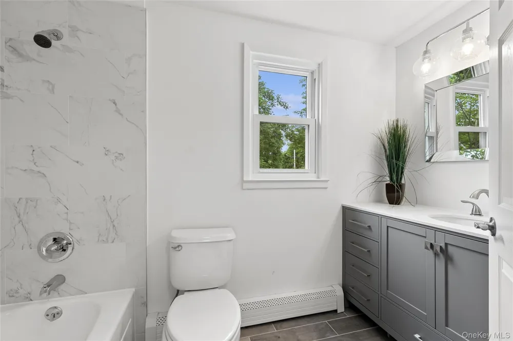 111 Miller Road Southampton, NY 11968