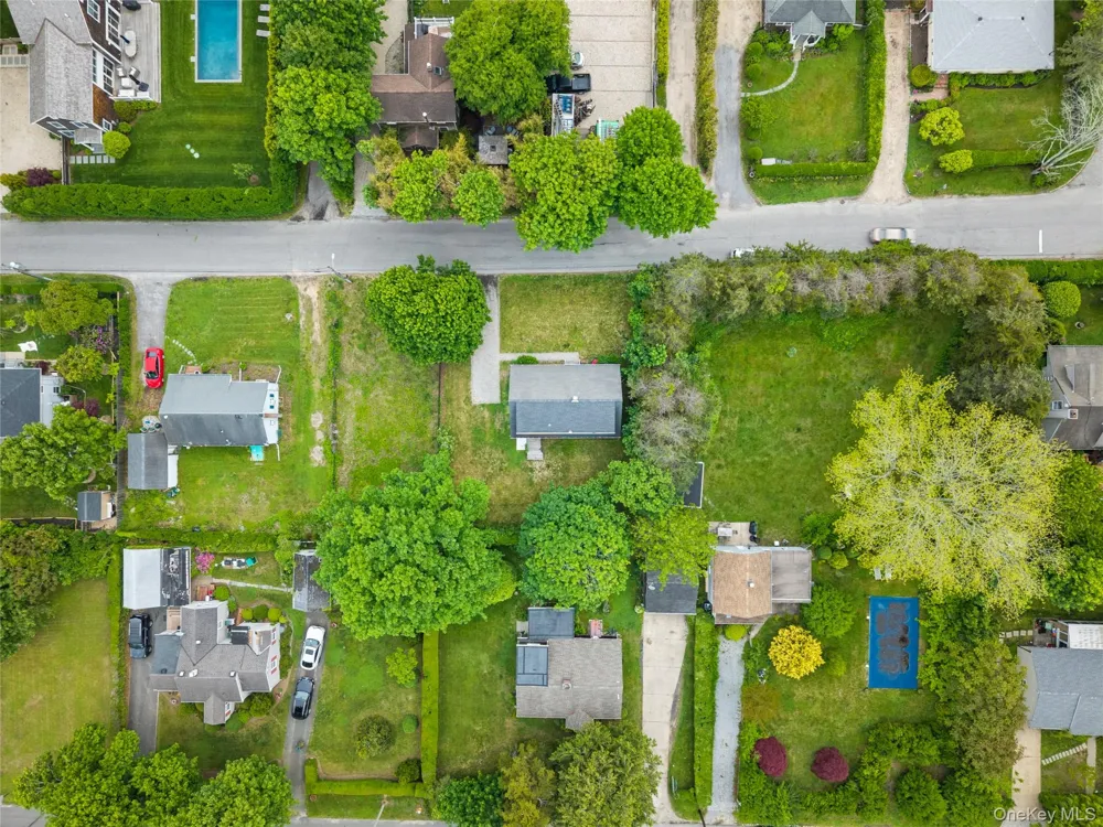 111 Miller Road Southampton, NY 11968