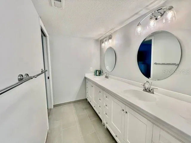 801 ISLAMORADA BOULEVARD #22B Punta Gorda, FL 33955