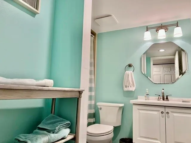 801 ISLAMORADA BOULEVARD #22B Punta Gorda, FL 33955