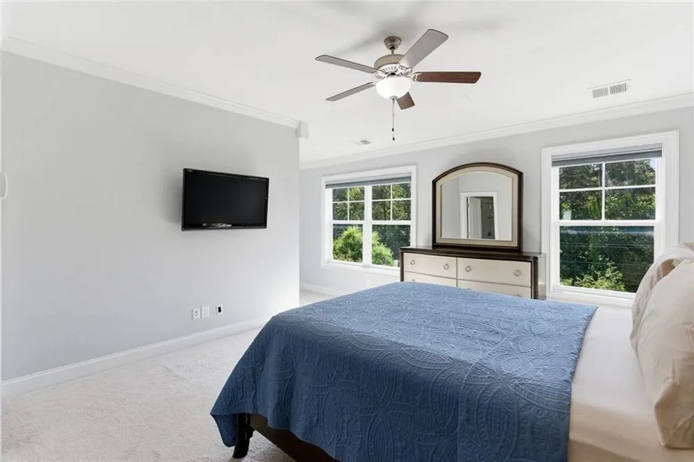 10196 Windalier Way Roswell, GA 30076