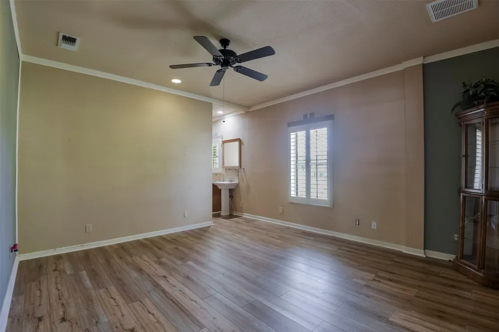 3625 Carla Court Granbury, TX 76049