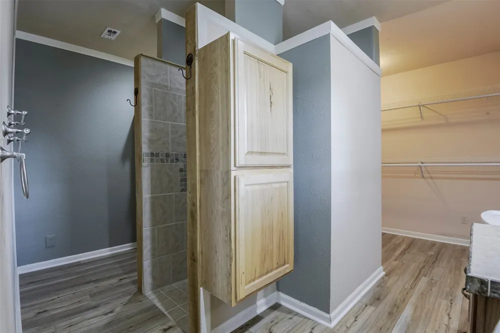3625 Carla Court Granbury, TX 76049