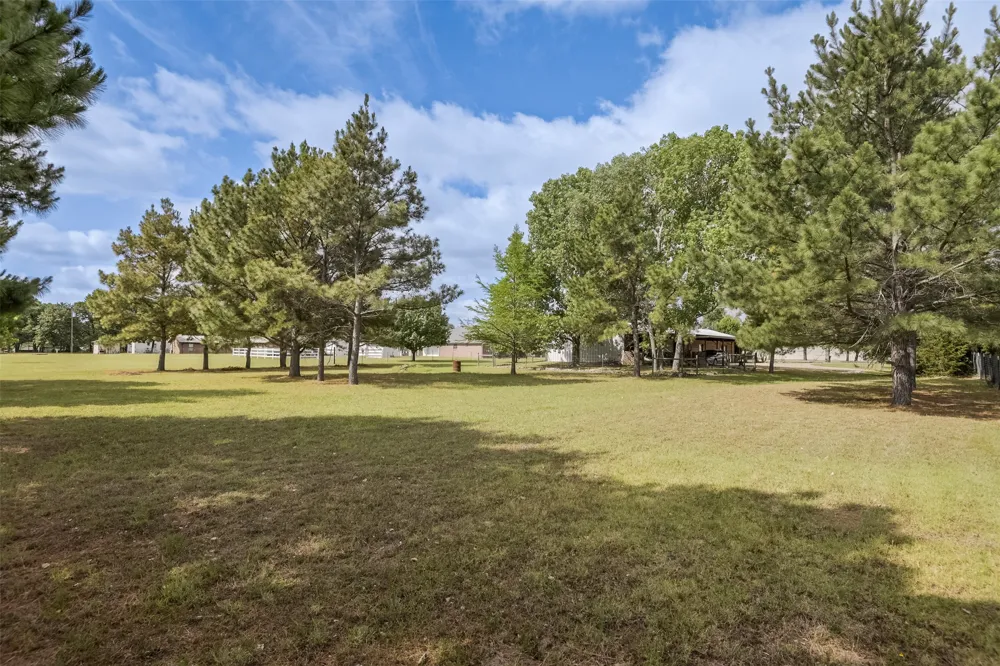 3625 Carla Court Granbury, TX 76049