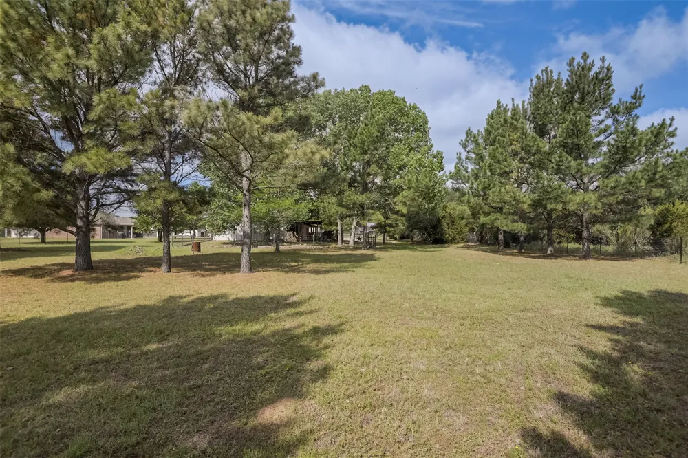 3625 Carla Court Granbury, TX 76049