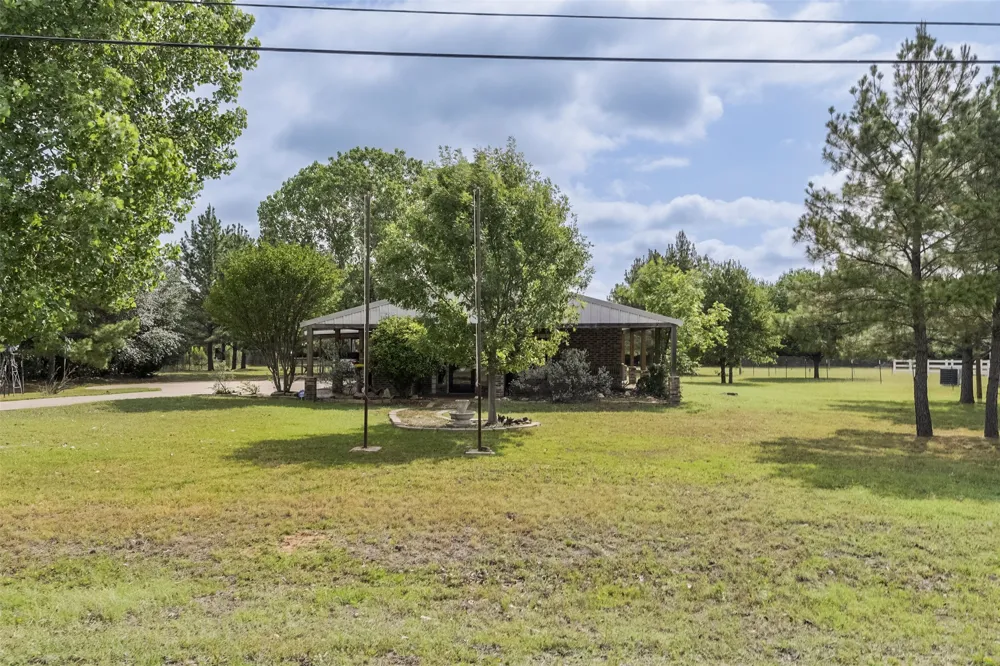 3625 Carla Court Granbury, TX 76049