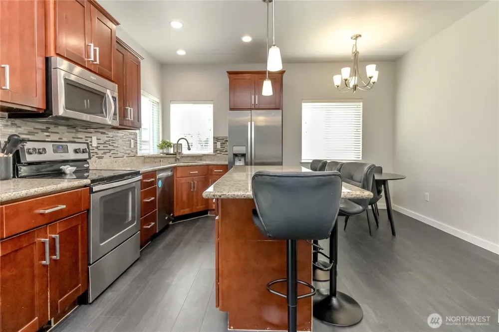 17609 146th Avenue E Orting, WA 98360