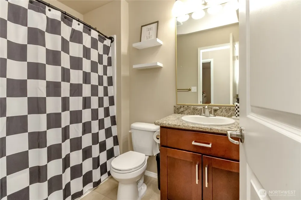 17609 146th Avenue E Orting, WA 98360