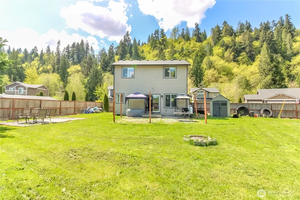 17609 146th Avenue E Orting, WA 98360