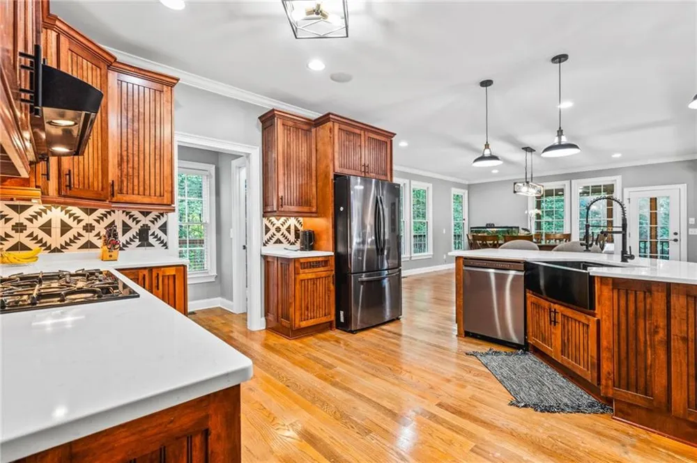 1816 Yorkshire Drive Woodstock, GA 30189