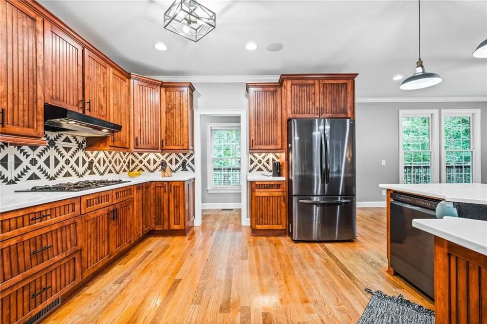 1816 Yorkshire Drive Woodstock, GA 30189