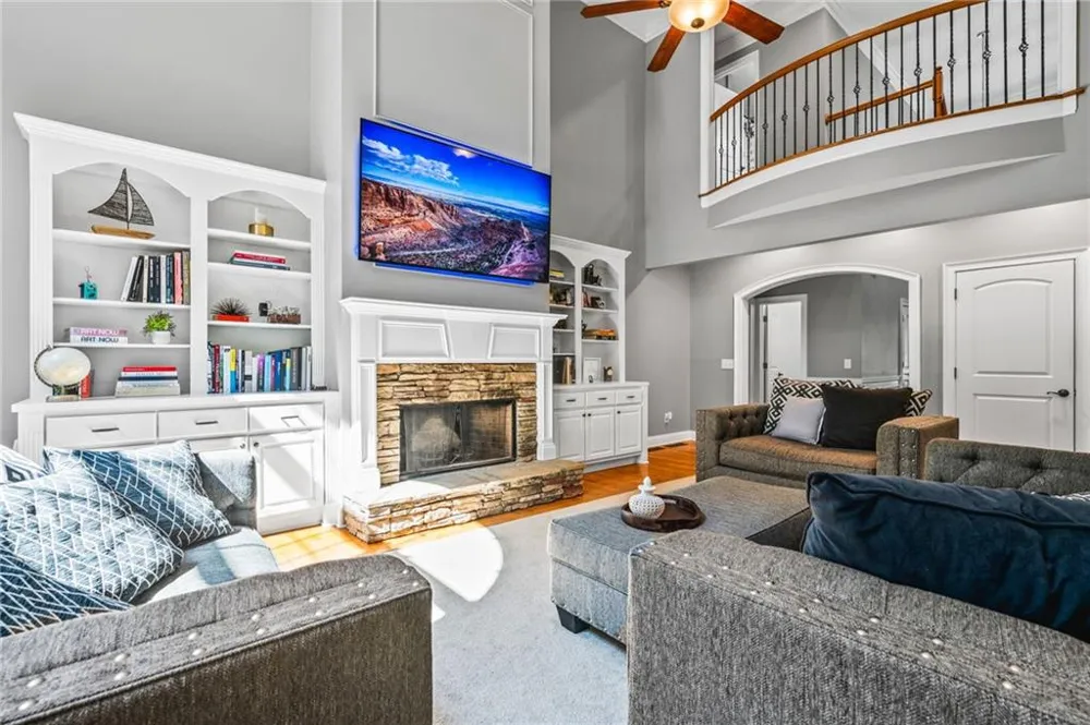 1816 Yorkshire Drive Woodstock, GA 30189