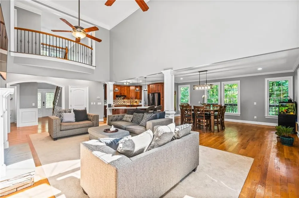 1816 Yorkshire Drive Woodstock, GA 30189