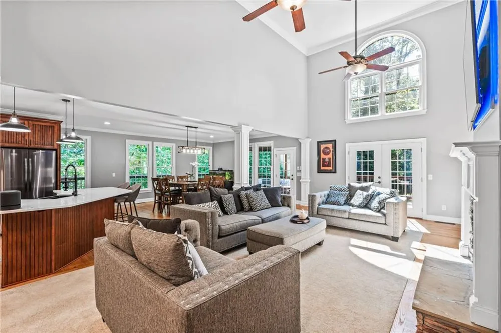 1816 Yorkshire Drive Woodstock, GA 30189