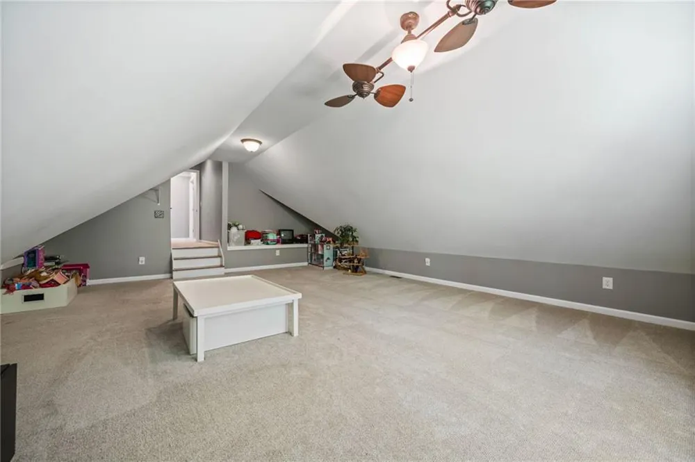 1816 Yorkshire Drive Woodstock, GA 30189