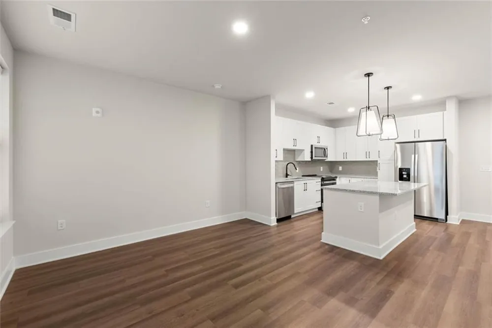 2648 Sandy Plains Road #343 Marietta, GA 30066