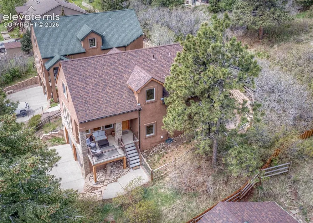 374 Hoover Lane Palmer Lake, CO 80133