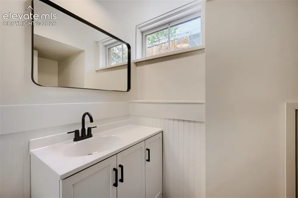229 E Monroe Street Colorado Springs, CO 80907