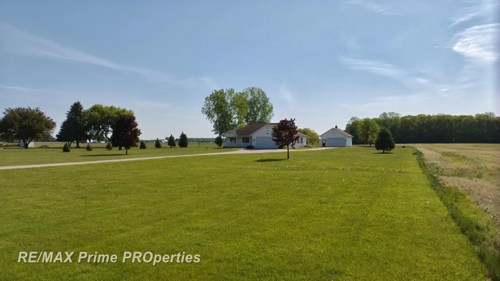 9521 Gera Road Birch Run Township, MI 48415