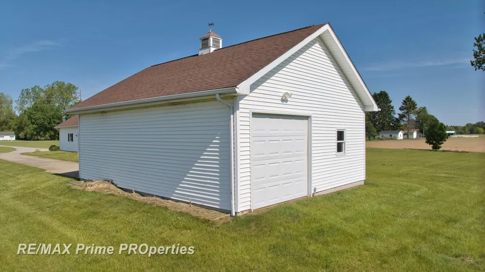9521 Gera Road Birch Run Township, MI 48415