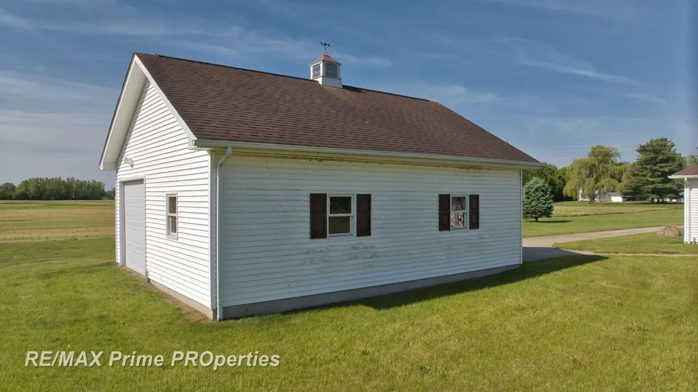 9521 Gera Road Birch Run Township, MI 48415