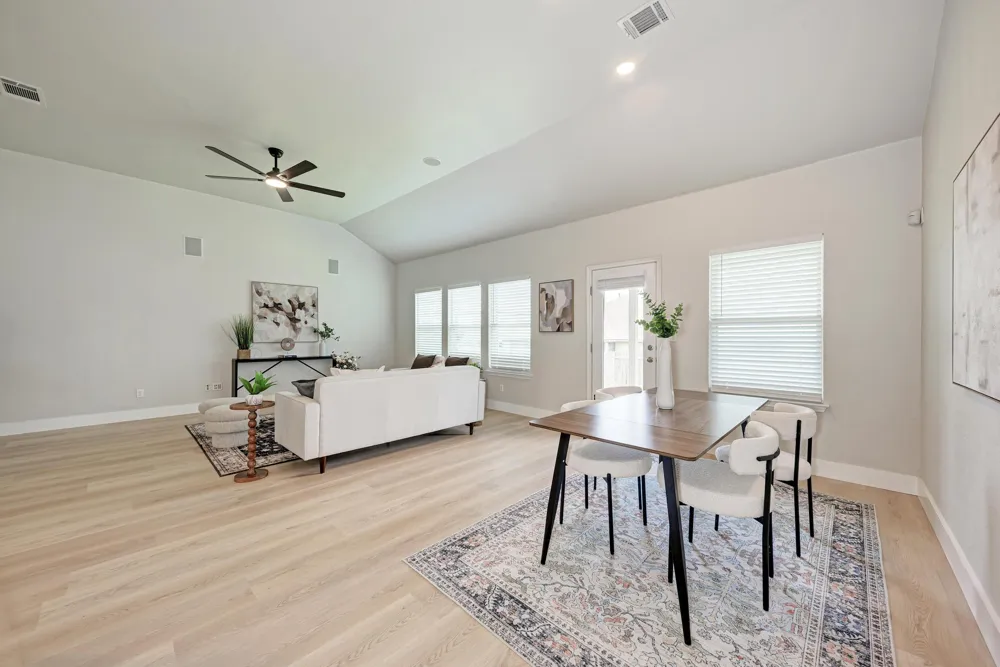 1704 Stonehaven Lane Round Rock, TX 78665