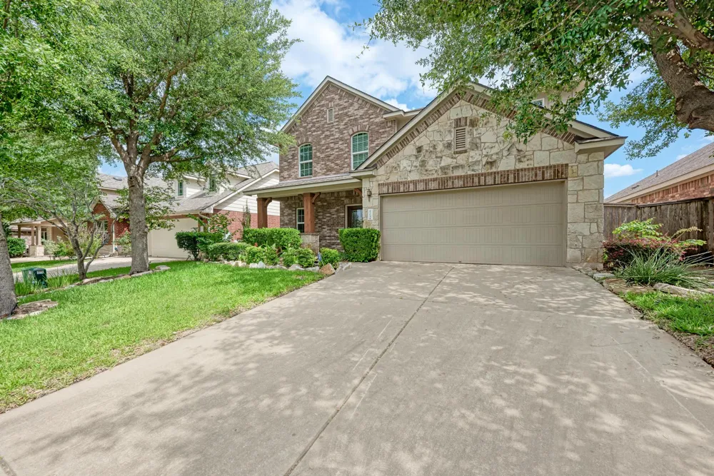 1704 Stonehaven Lane Round Rock, TX 78665