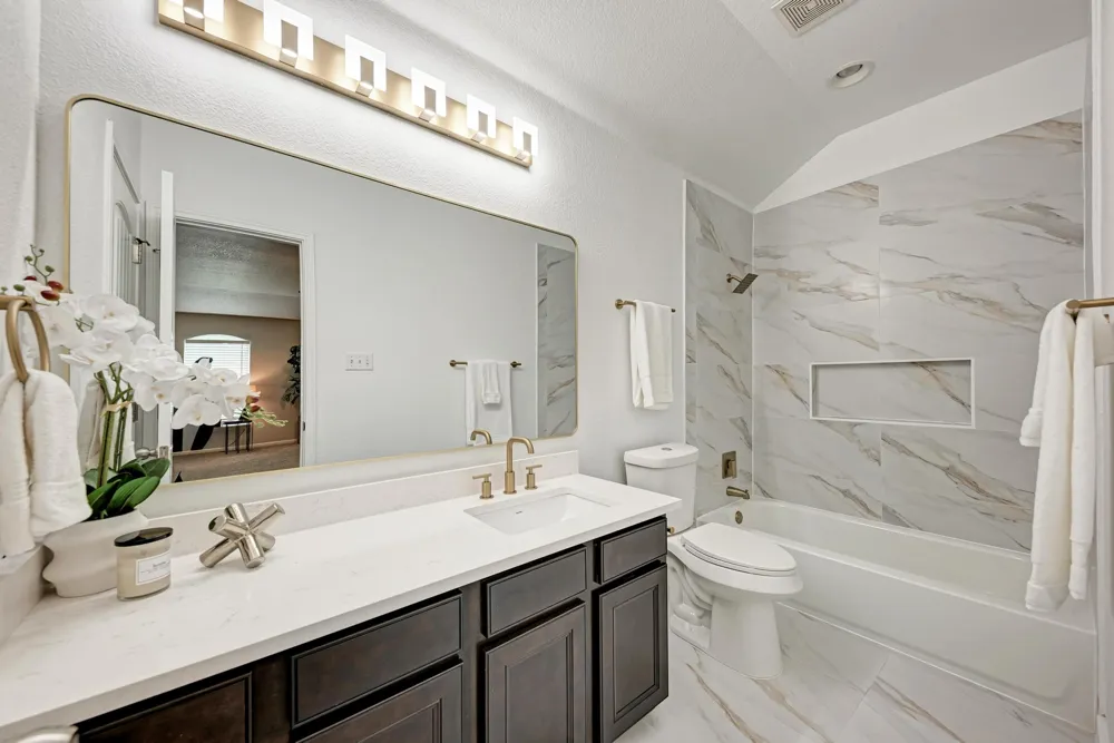 1704 Stonehaven Lane Round Rock, TX 78665