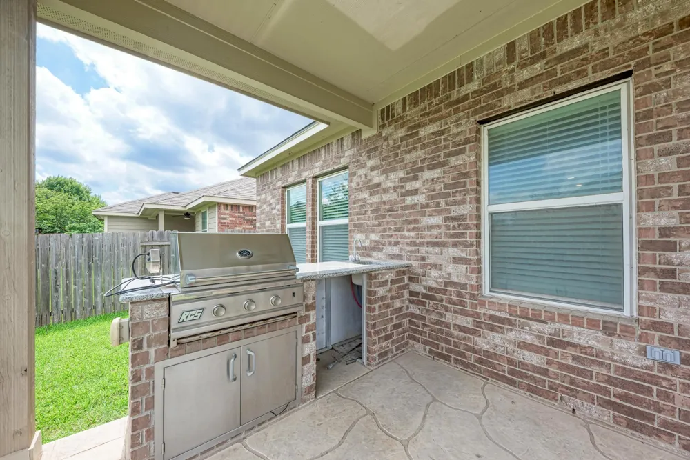 1704 Stonehaven Lane Round Rock, TX 78665
