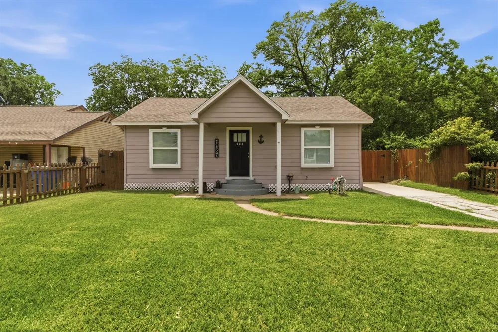 306 Center Street Pasadena, TX 77506