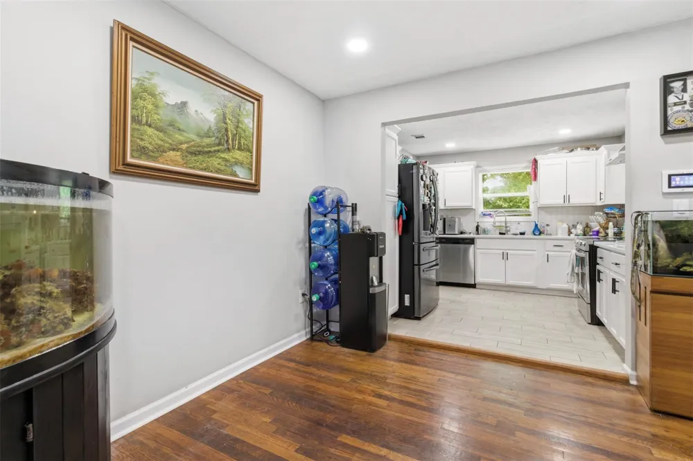306 Center Street Pasadena, TX 77506