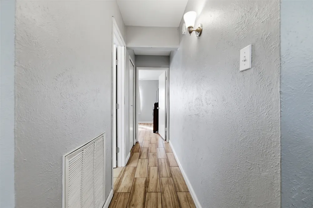 7254 Pineberry Road Dallas, TX 75249