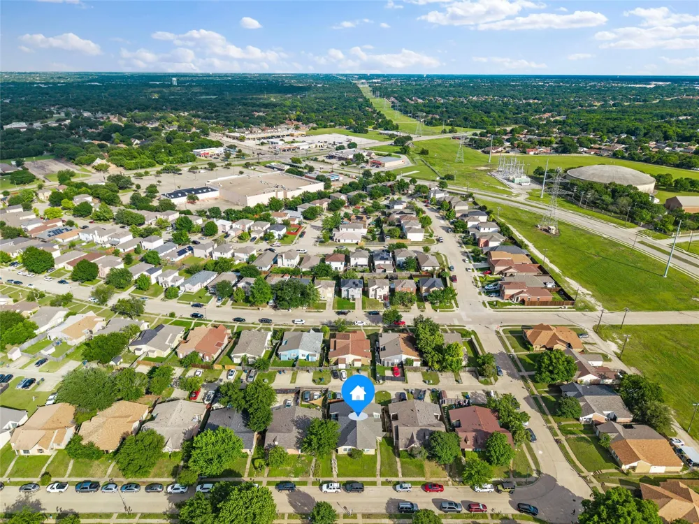 7254 Pineberry Road Dallas, TX 75249