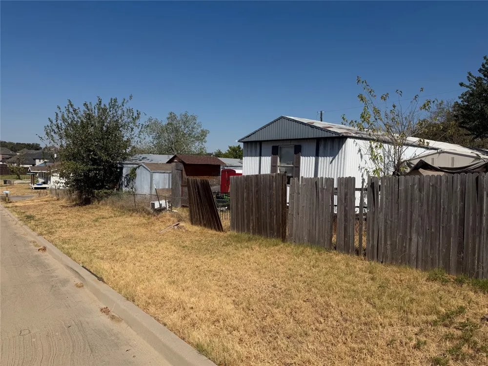 6605 Oak Ridge Lane Argyle, TX 76226