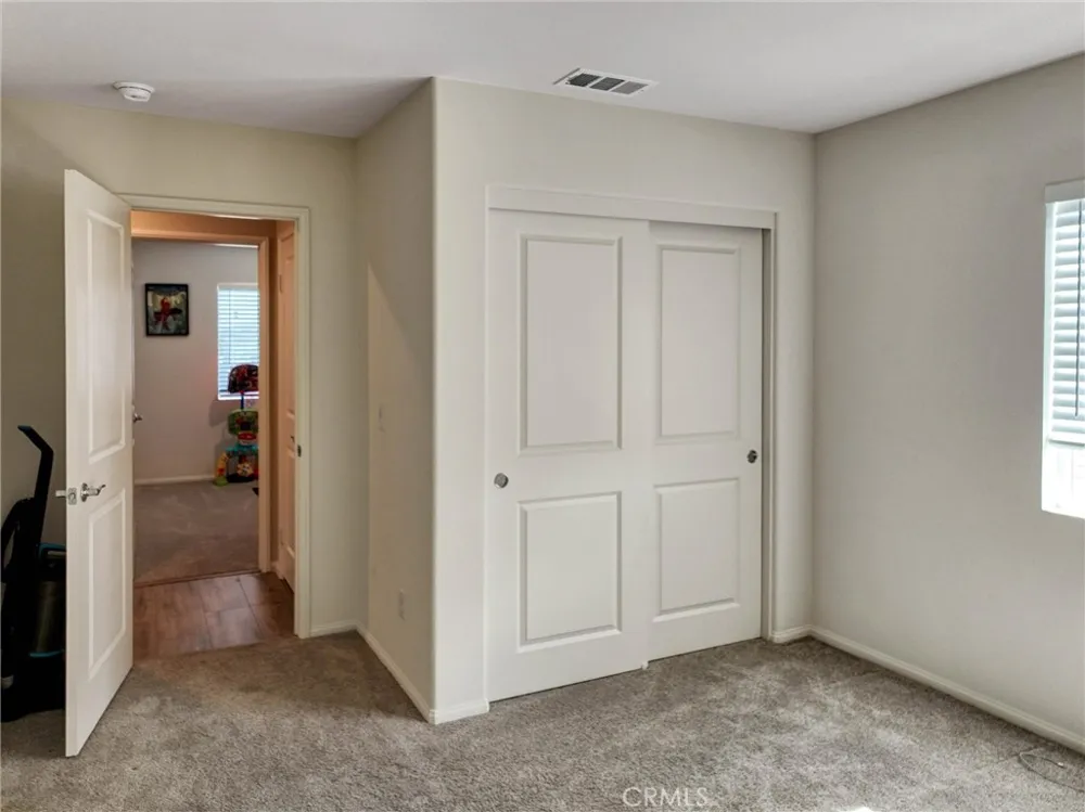 13206 Sierra Moreno Way Victorville, CA 92394