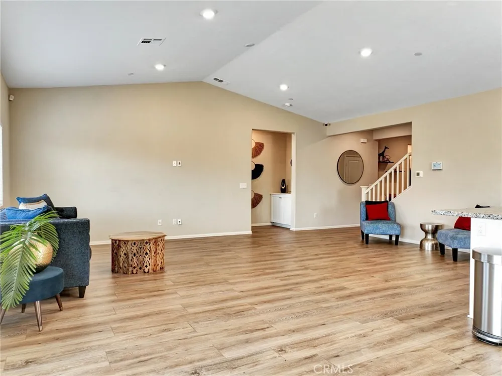 13206 Sierra Moreno Way Victorville, CA 92394