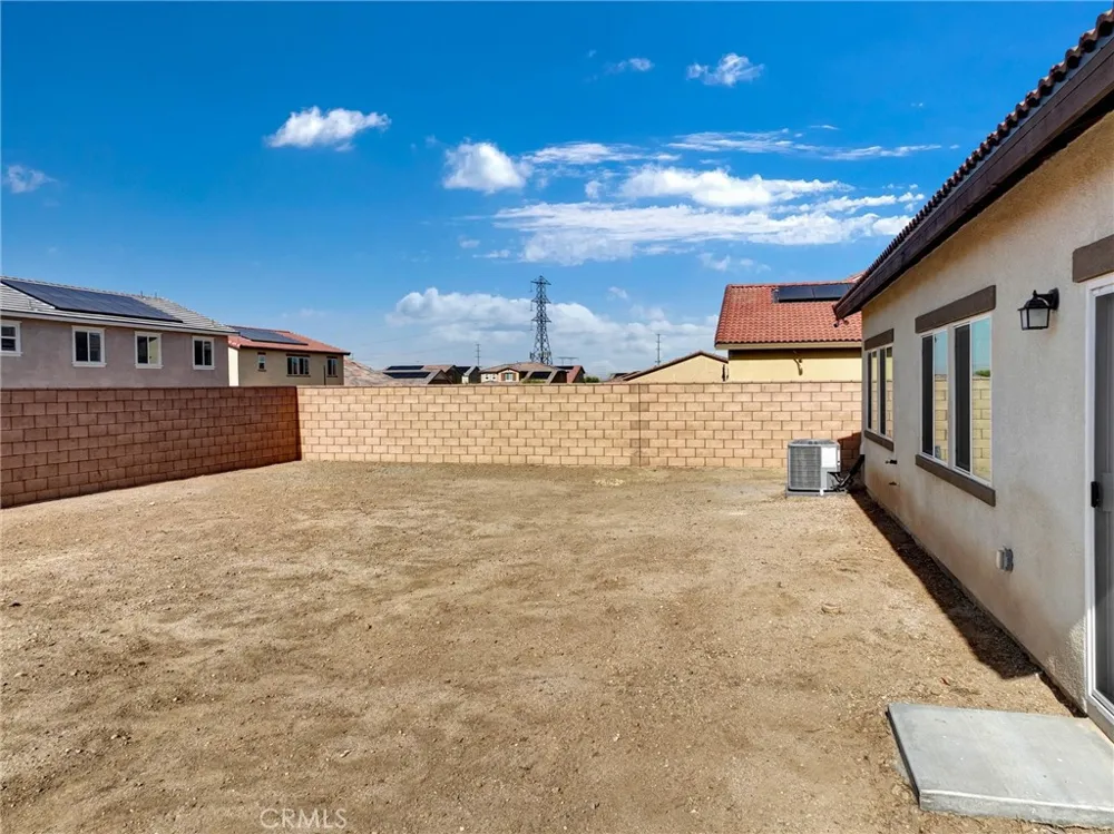 13206 Sierra Moreno Way Victorville, CA 92394